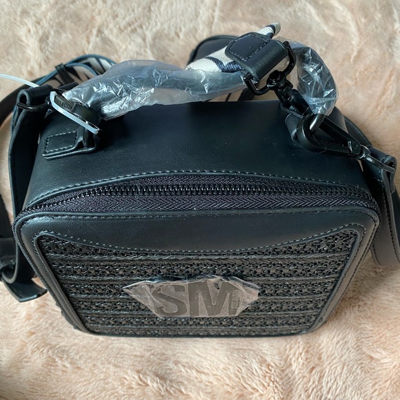 New Steve Madden Black Belizza handbag with removable coin pouch - Picture 6 of 10